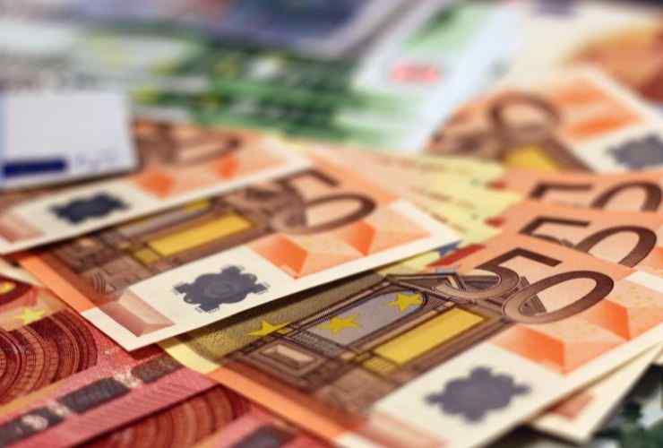 Stipendio euro
