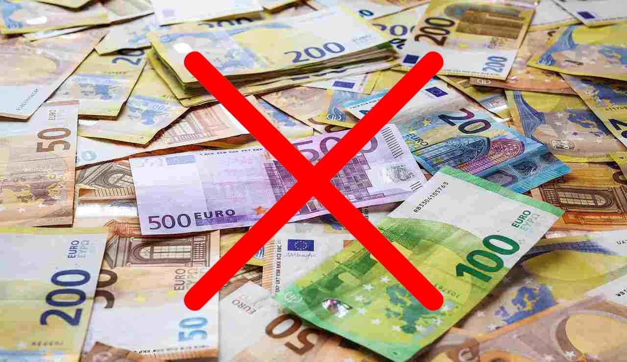 Banconote (Pixabay foto) - www.statodonna.it