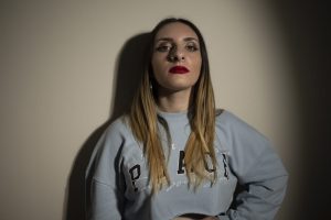 E’ online il videoclip ufficiale dell'ultimo lavoro discografico della cantante Shara, il singolo “Inutile”, pubblicato l’8 Dicembre. Traendo spunto dal testo, l'artista voleva ricreare una situazione intima,dove potersi muoverein serenità come dentro una vera casa.