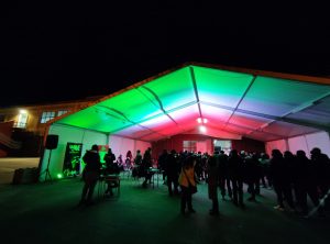 Bari, 14 gennaio 2022 - La Puglia più bella nella notte dei giovani e dei vaccini. Con 8mila prenotazioni già in agenda, è partita stasera in tutta la Puglia l’iniziativa “La notte è giovane”, le sessioni vaccinali straordinarie anti-Covid dedicate ai pugliesi di 12-19 anni in programma da venerdì sera sino a domenica, dalle ore 20 a mezzanotte, in 34 hub distribuiti nelle sei province pugliesi.