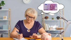 Donna per la pensione