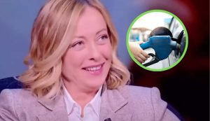 Giorgia Meloni con benzina