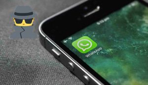 Programmi spia su WhatsApp