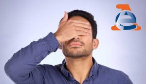 uomo preoccupato per il Fisco