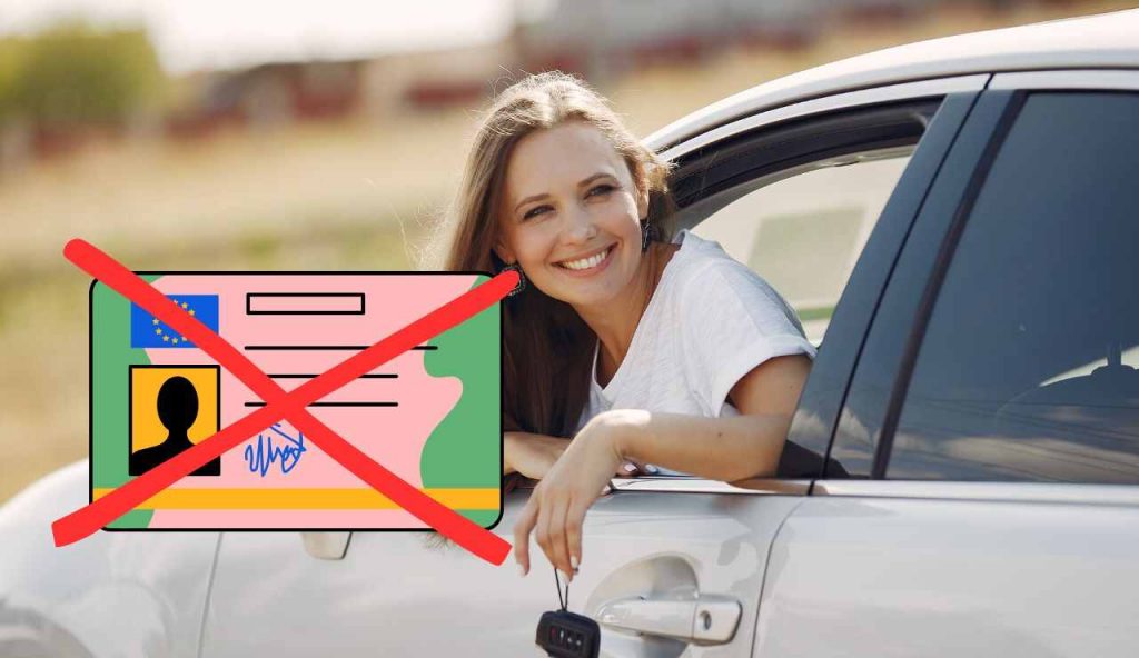 Automobilista felice senza patente