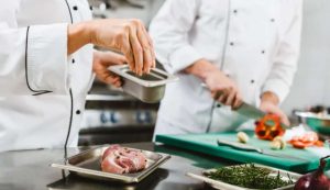 Chef cercando personale senza esperienza lavoro