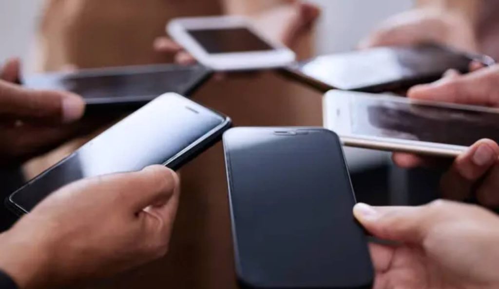 Smartphone Avete questo dovete sostituirlo entro luglio