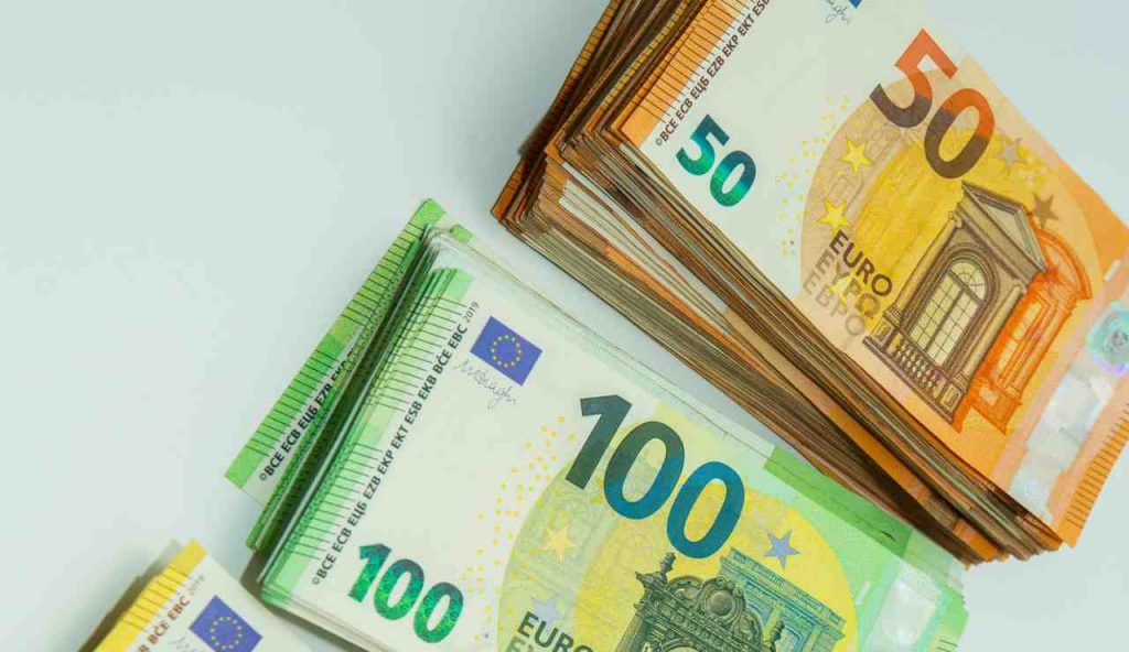 soldi in banconote euro