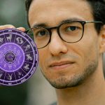 Uomo intelligente oroscopo
