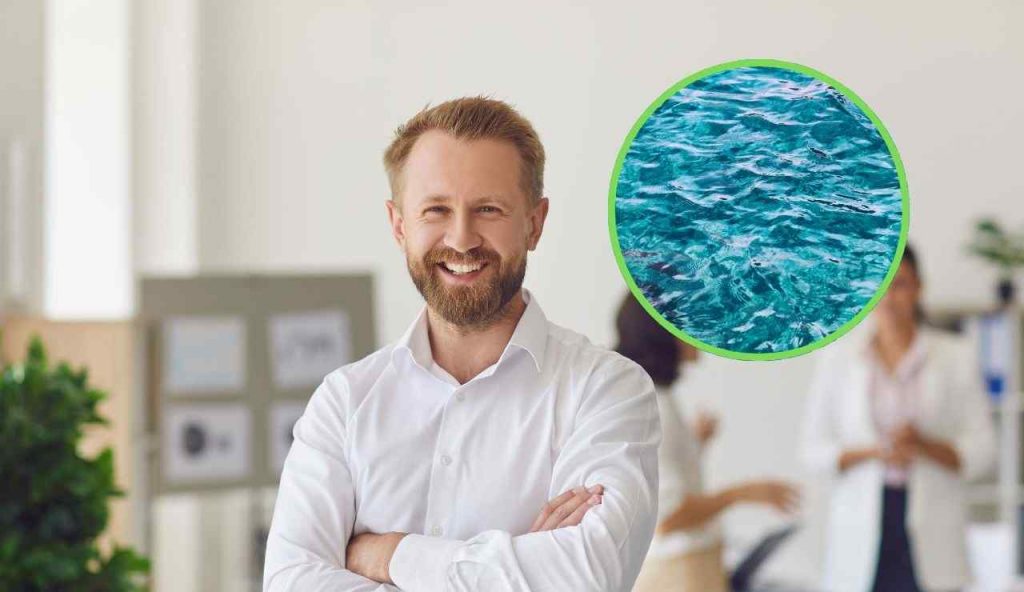Uomo lavoro mare
