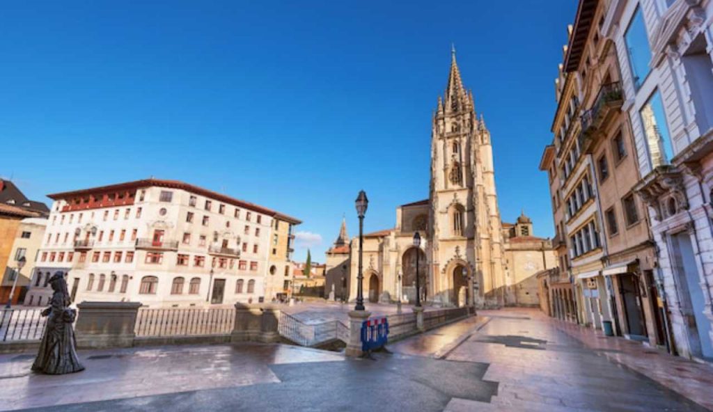 Oviedo