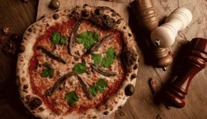 Marinara pizza
