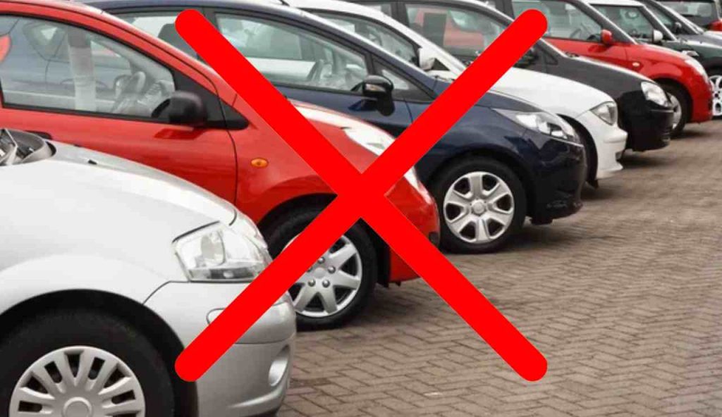 Auto da non prendere (Depositphotos foto) - www.statodonna.it