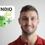 Uomo felice con aumento