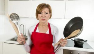 Casalinga preoccupata (Depositphotos foto) - www.statodonna.it